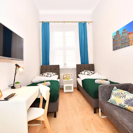 City Central Hostel Wroclaw 旅馆 *