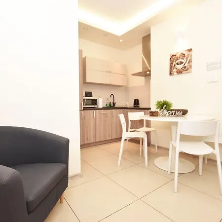 旅馆 City Central Hostel Wroclaw *